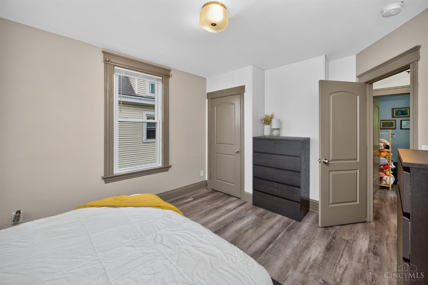 3855 North Bend Road Cheviot, OH 45211 - Photo 27 of 47