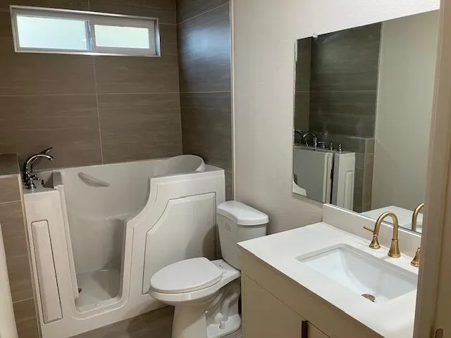 $297,900 | 49305 Highway 74, Palm Desert, CA 92260