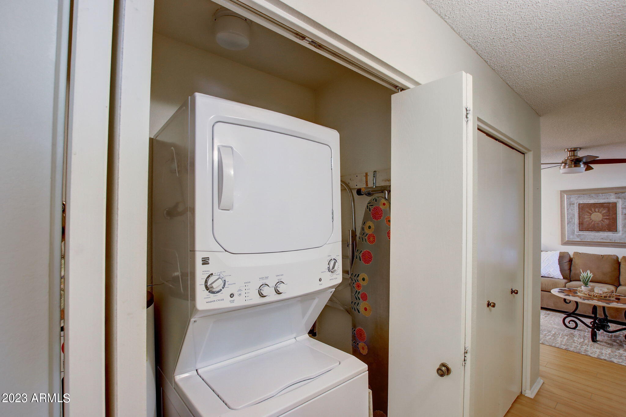 14300 West Bell Road, Unit 252 Surprise, AZ 85374 - Photo 17 of 24 Laundry