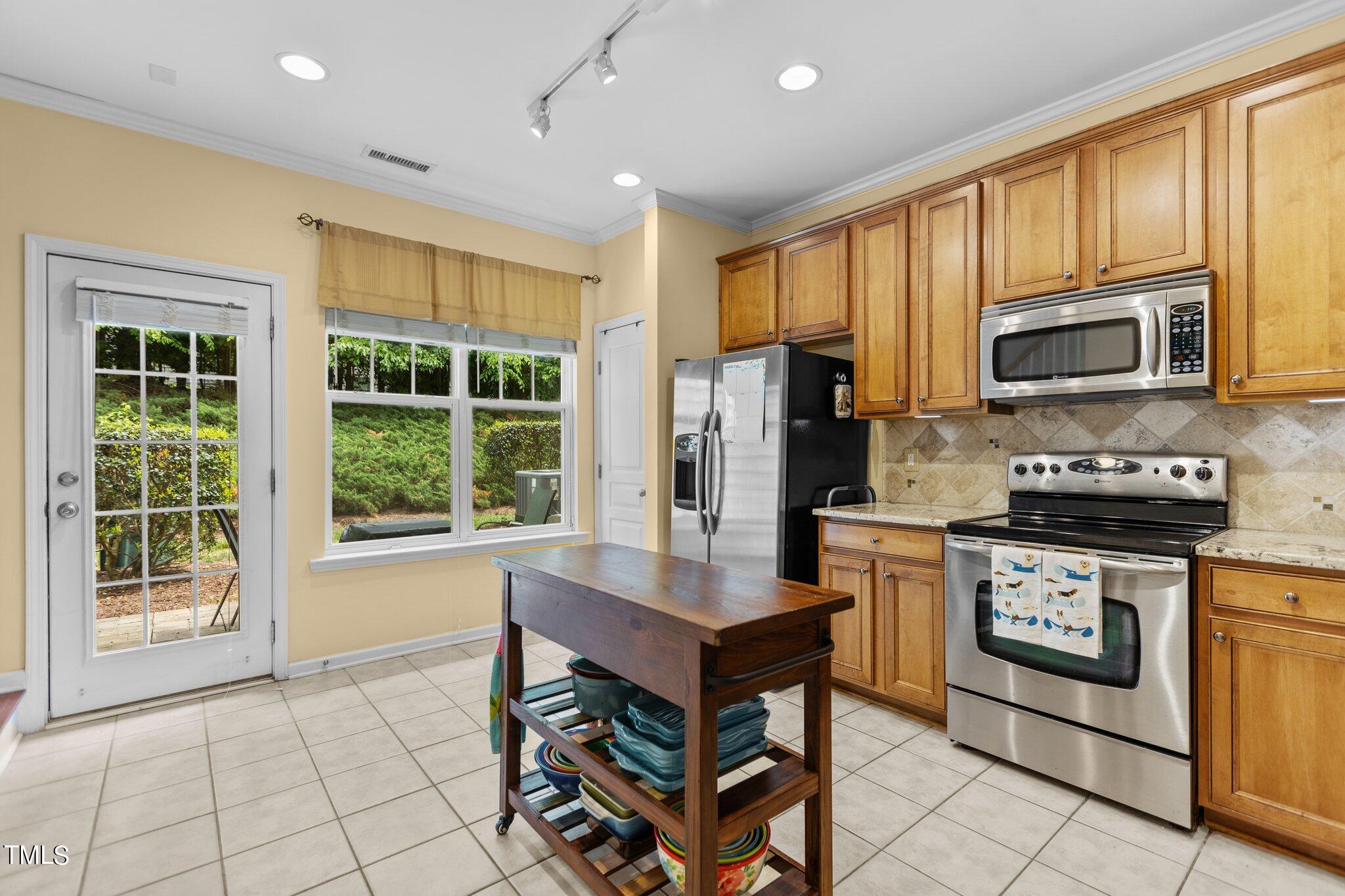 Kitchen2