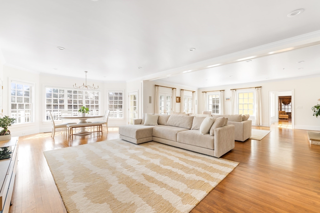 75 Washington Street Sherborn, MA 01770 - Photo 11 of 42