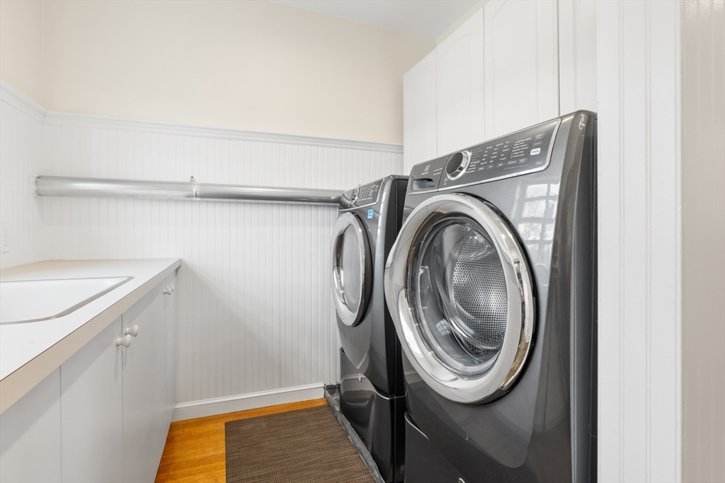 75 Washington Street Sherborn, MA 01770 - Photo 29 of 42