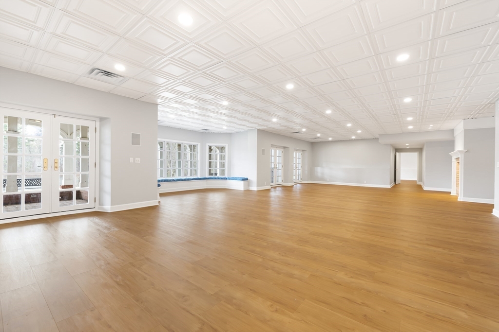 75 Washington Street Sherborn, MA 01770 - Photo 31 of 42