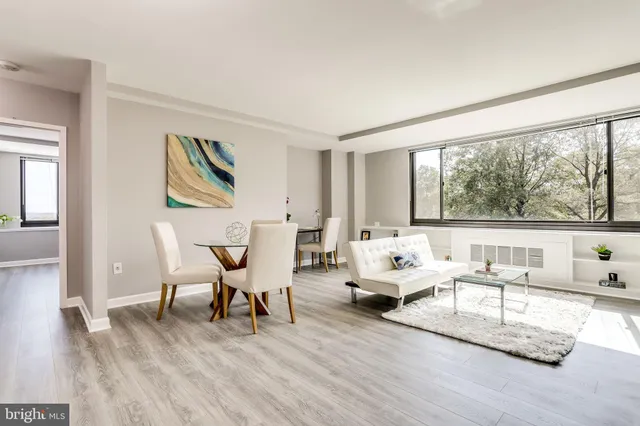 $2,250 | 1011 Arlington Boulevard, Unit 442, Arlington, VA 22209