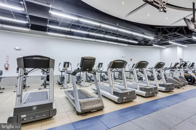 $2,350 | 1011 Arlington Boulevard, Unit 442, Arlington, VA 22209