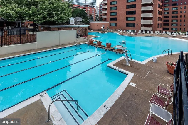 $2,350 | 1011 Arlington Boulevard, Unit 442, Arlington, VA 22209