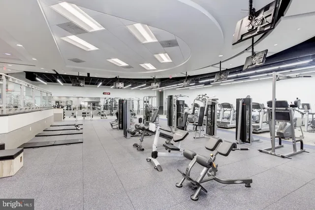 $2,350 | 1011 Arlington Boulevard, Unit 442, Arlington, VA 22209