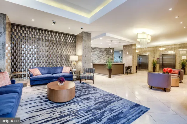 $2,350 | 1011 Arlington Boulevard, Unit 442, Arlington, VA 22209