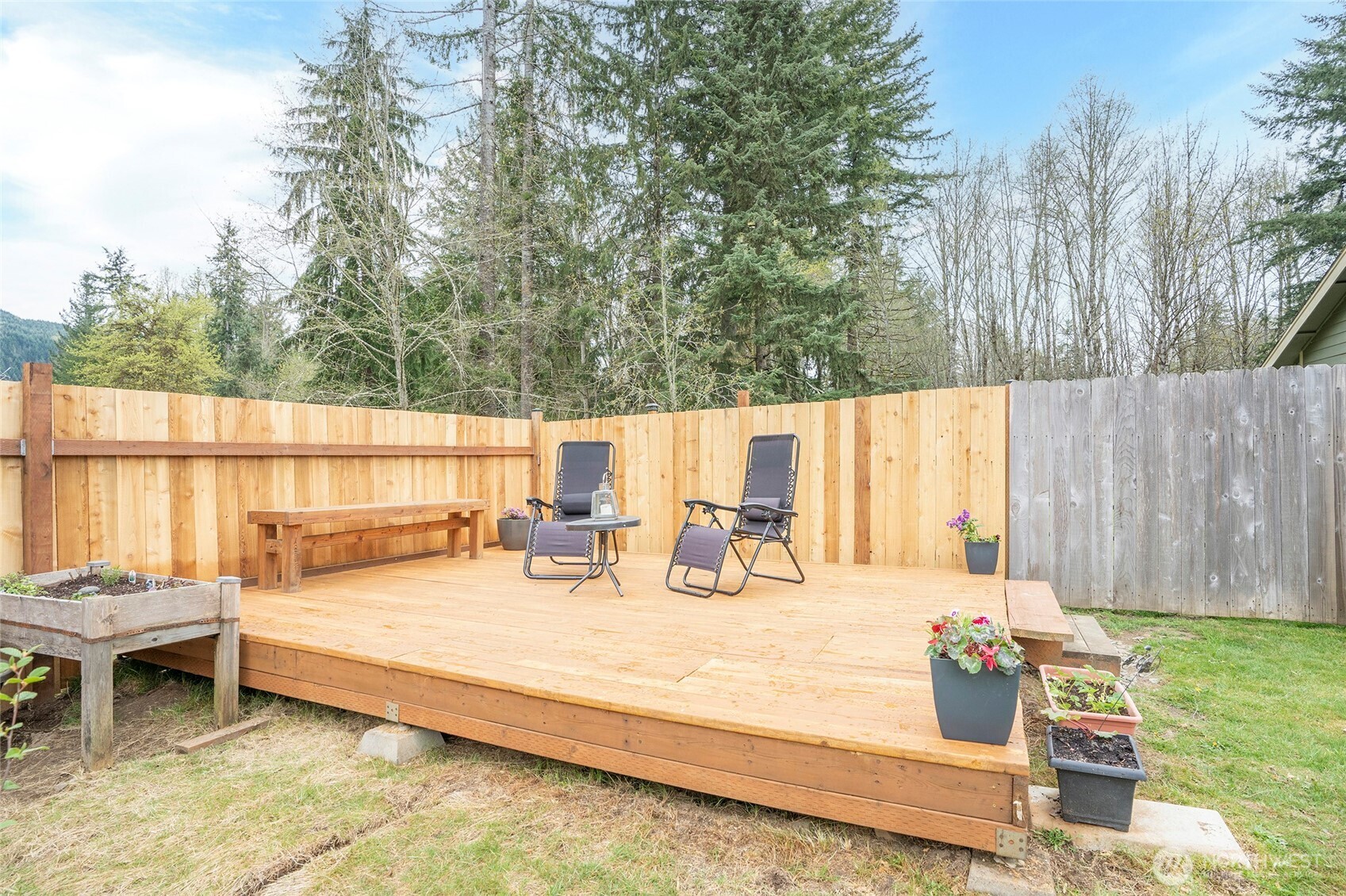 20108 Highway 706 Elbe, WA 98330 - Photo 26 of 37 a view of a terrace with furniture and garden