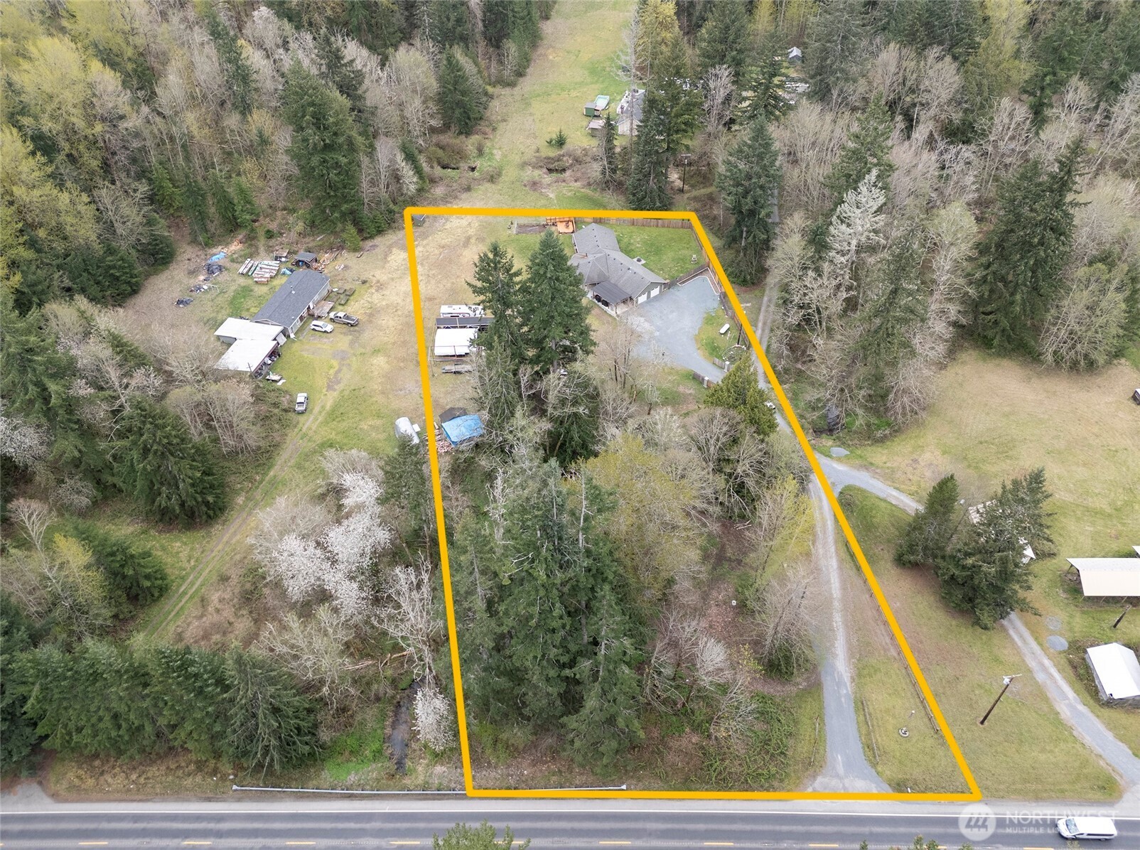 20108 Highway 706 Elbe, WA 98330 - Photo 36 of 37 a view of a yard