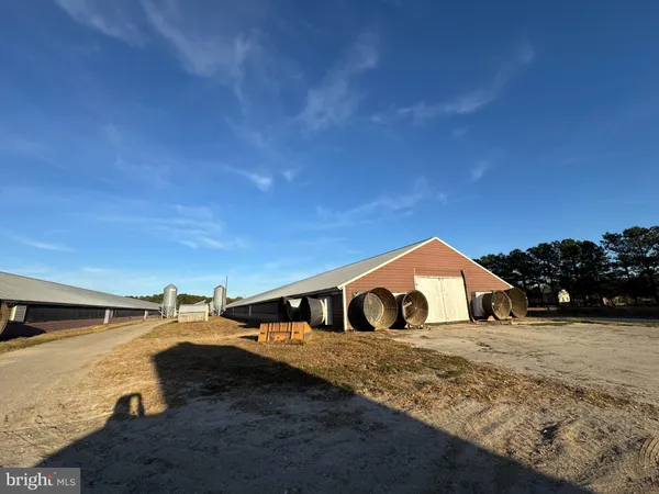 a view of a outdoor space with car parked
