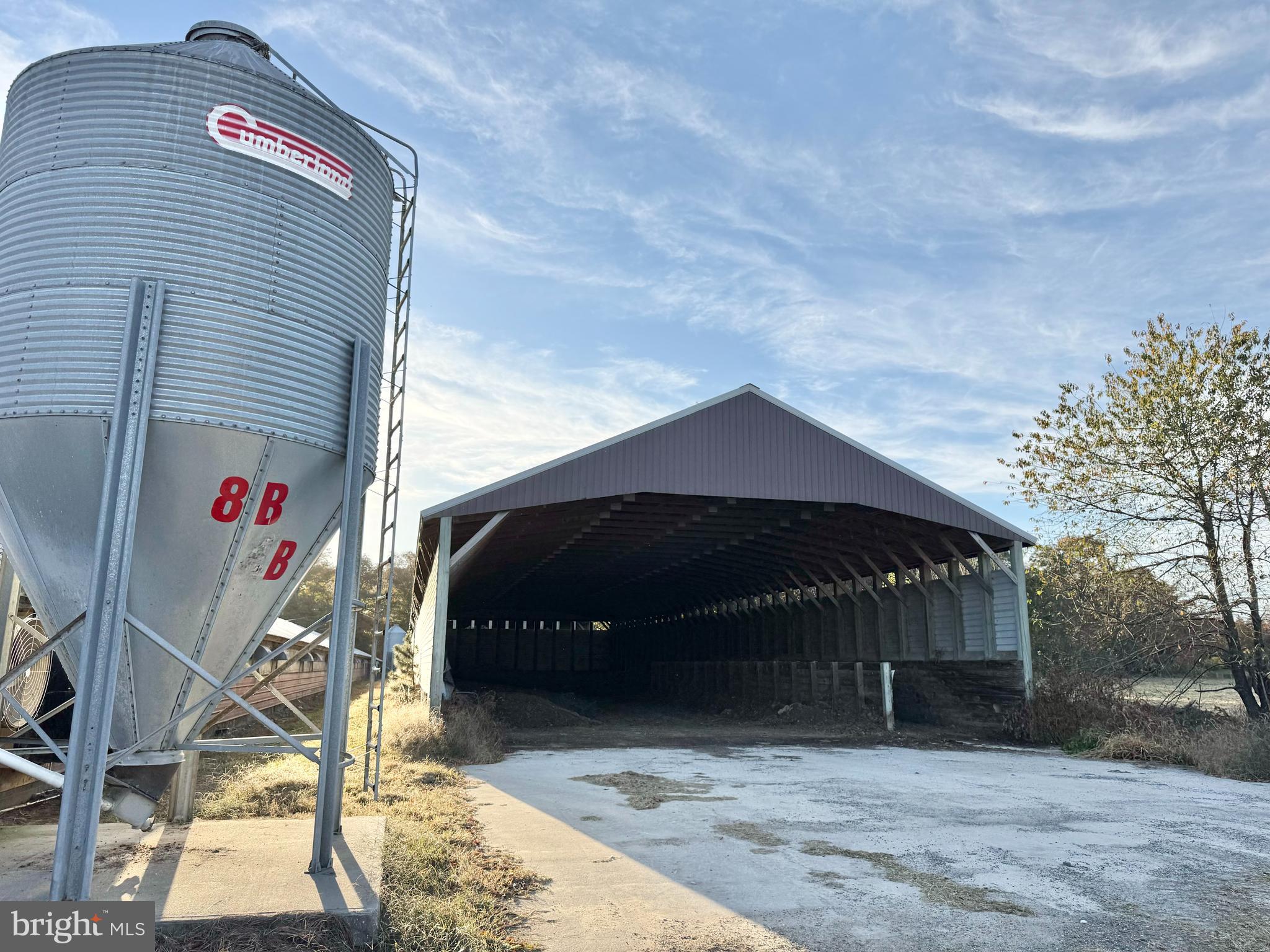 31568 Mt Pleasant Road Laurel, DE 19956 - Photo 8 of 30 a car parked in front of a house