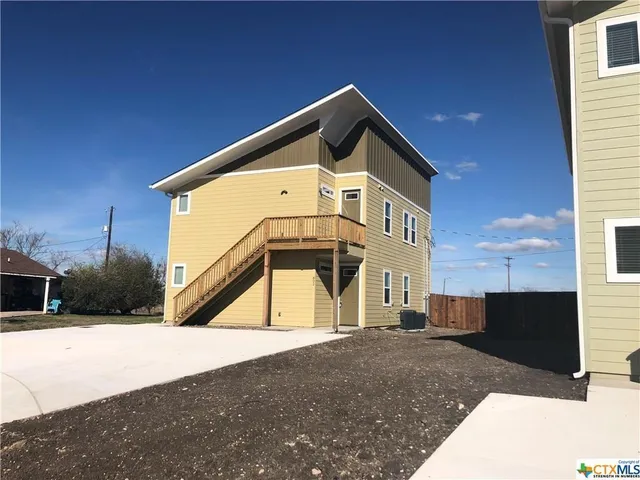 $399,000 | Undisclosed Address, Lockhart, TX 78644