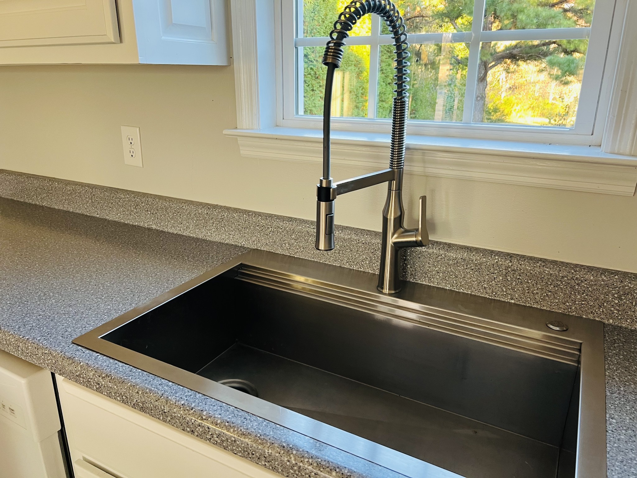 60 Myrick Road Flintville, TN 37335 - Photo 29 of 32 a close view of sink and window