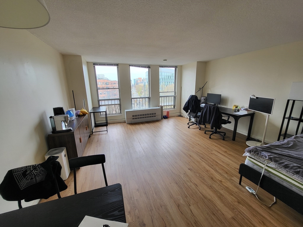 44 Washington Street, Unit 709 Brookline, MA 02445 - Photo 2 of 22