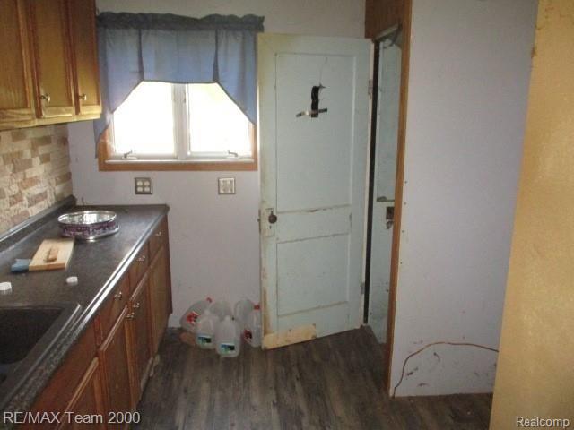 6984 West Cadmus Road Adrian, MI 49221 - Photo 31 of 71 062.JPG