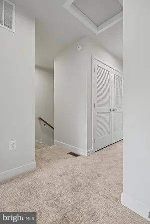 an empty room with closet