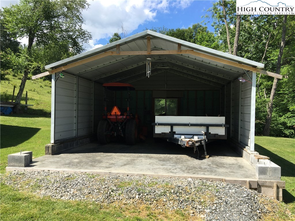 1354 Soc Houck Road Boone, NC 28607 - Photo 13 of 16 Gallery Image 13