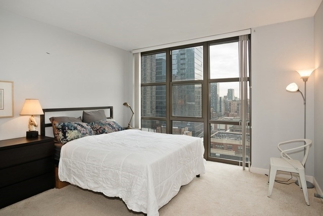 1101 South State Street, Unit 1406 Chicago, IL 60605 - Photo 6 of 13