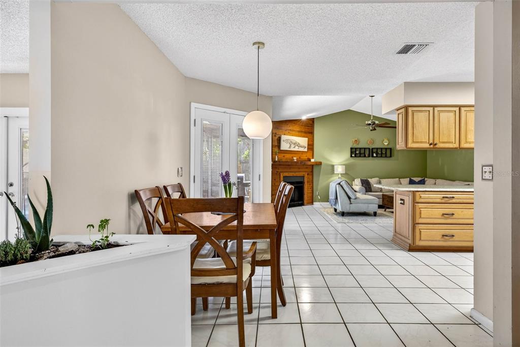 12913 Rain Forest Street Temple Terrace, FL 33617 - Photo 17 of 63