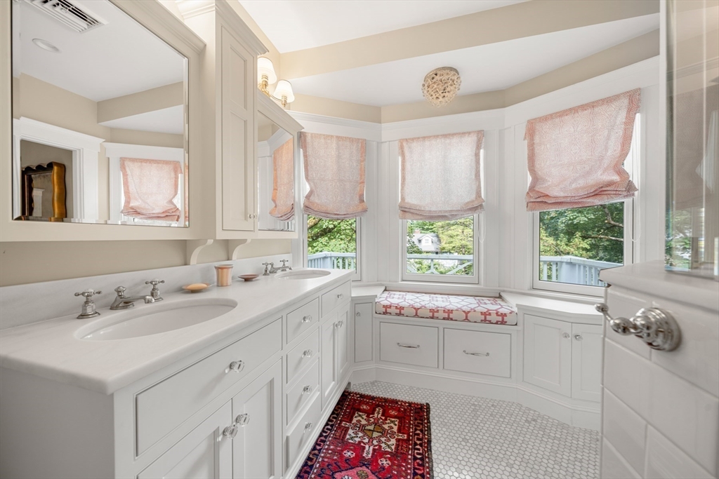133 Abbott Road Wellesley, MA 02481 - Photo 31 of 42