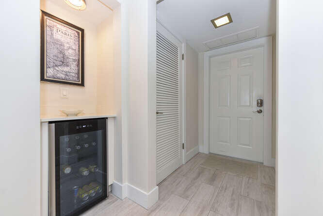 120 Celestial Way, Unit 302 Juno Beach, FL 33408 - Photo 16 of 50 120 Celestial Way 302 Juno-small-010-023