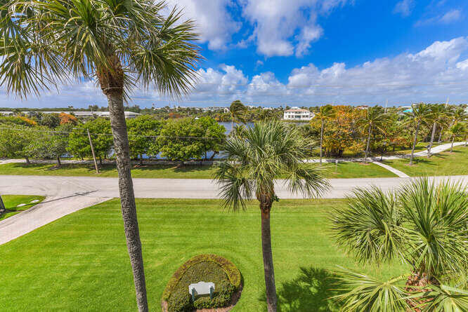 120 Celestial Way, Unit 302 Juno Beach, FL 33408 - Photo 38 of 50 120 Celestial Way 302 Juno-small-009-008
