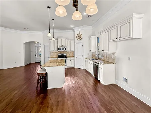 $2,075 | 556 Bateleur Way, Covington, LA 70435