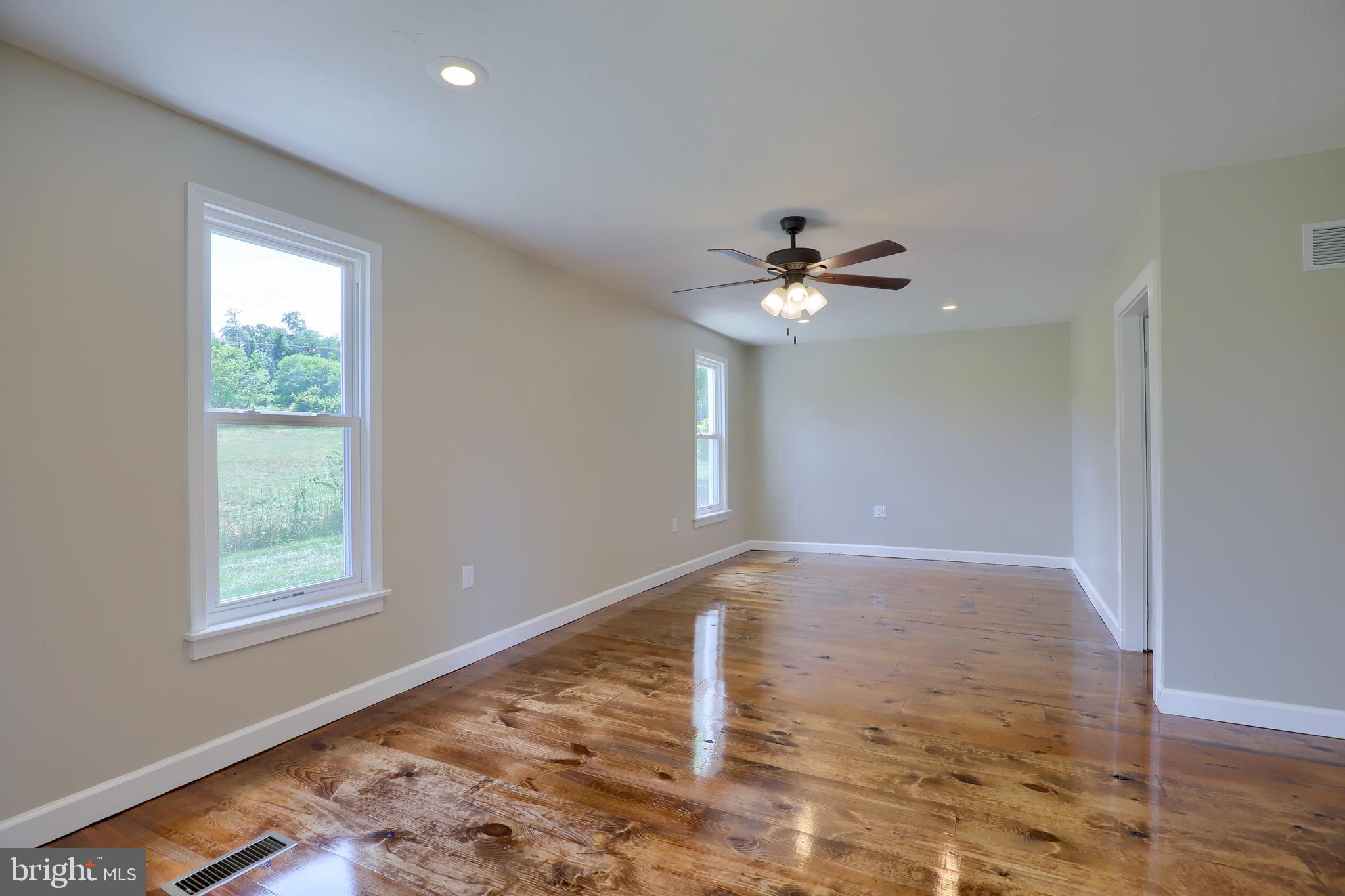 3002 East Prospect Road York, PA 17402 - Photo 18 of 54 Gallery Image 18