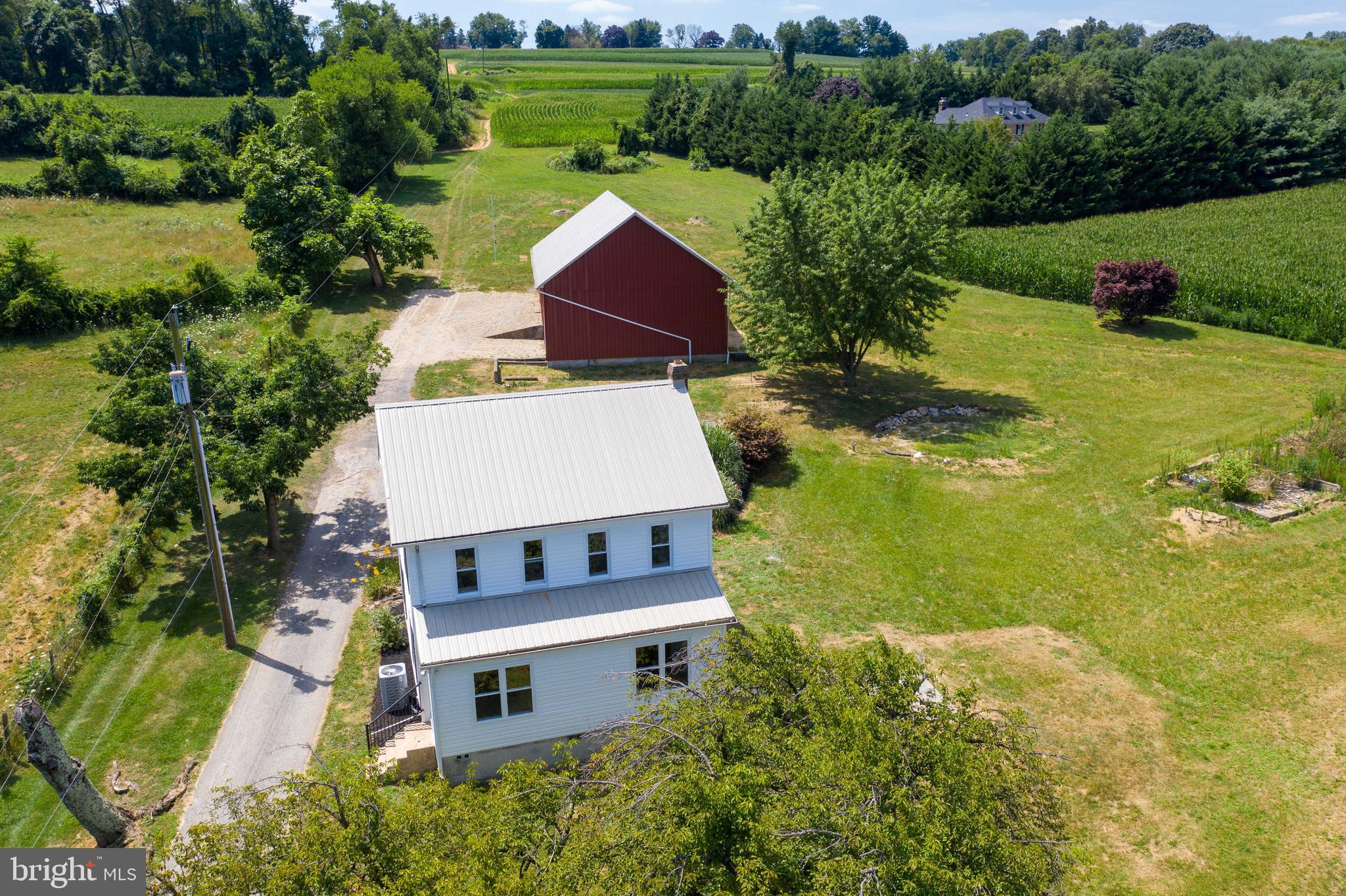 3002 East Prospect Road York, PA 17402 - Photo 3 of 54 Gallery Image 3