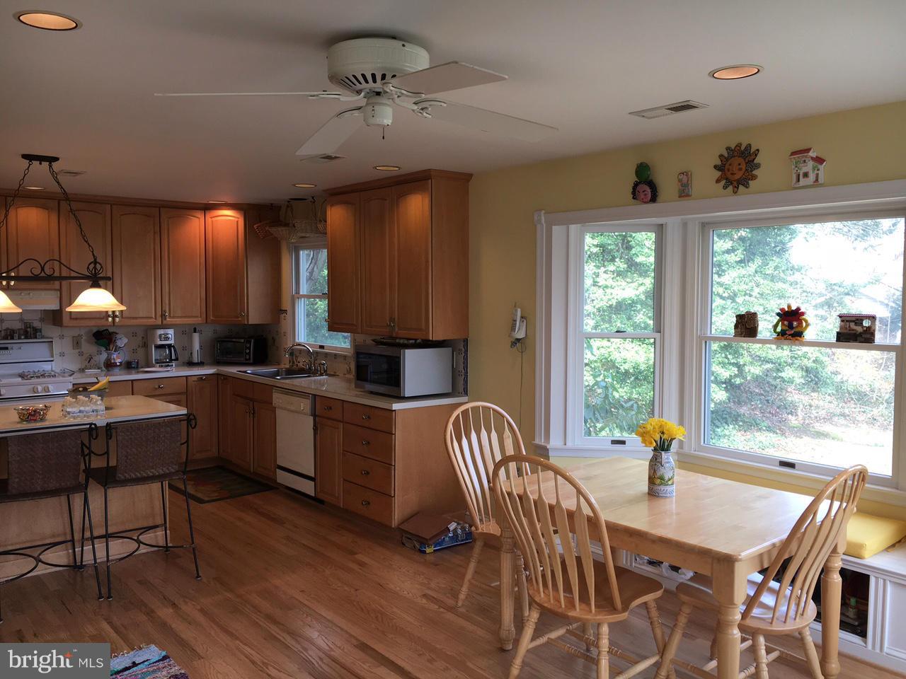 626 Wilton Road Baltimore, MD 21286 - Photo 4 of 28 Kitchen