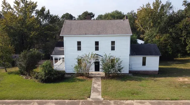 $145,000 | Undisclosed Address, McComb, MS 39648