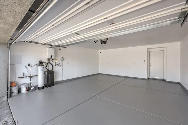 $2,100 | 776 Fallen Phoenix Street, Henderson, NV 89011