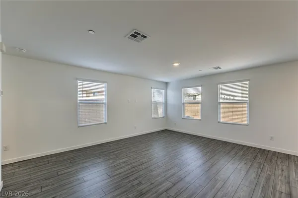 $2,100 | 776 Fallen Phoenix Street, Henderson, NV 89011