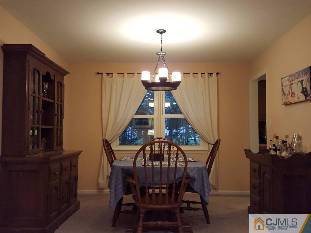 22 Mill Brook Road Piscataway, NJ 08854 - Photo 13 of 14 Gallery Image 13