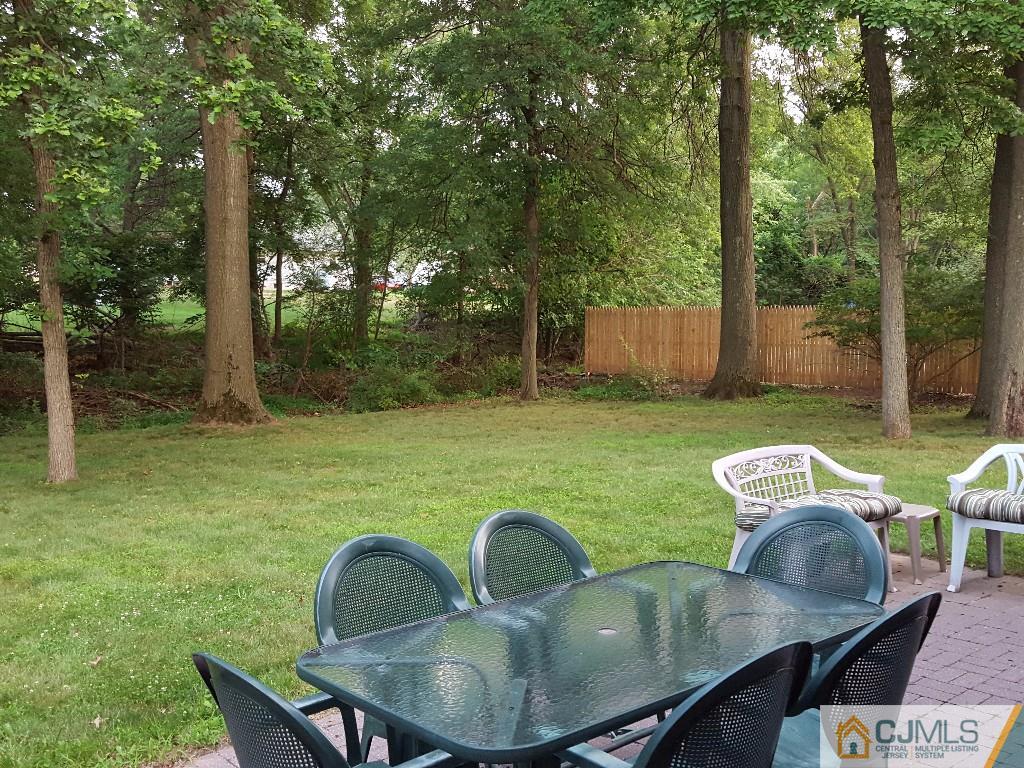 22 Mill Brook Road Piscataway, NJ 08854 - Photo 10 of 14 Gallery Image 10