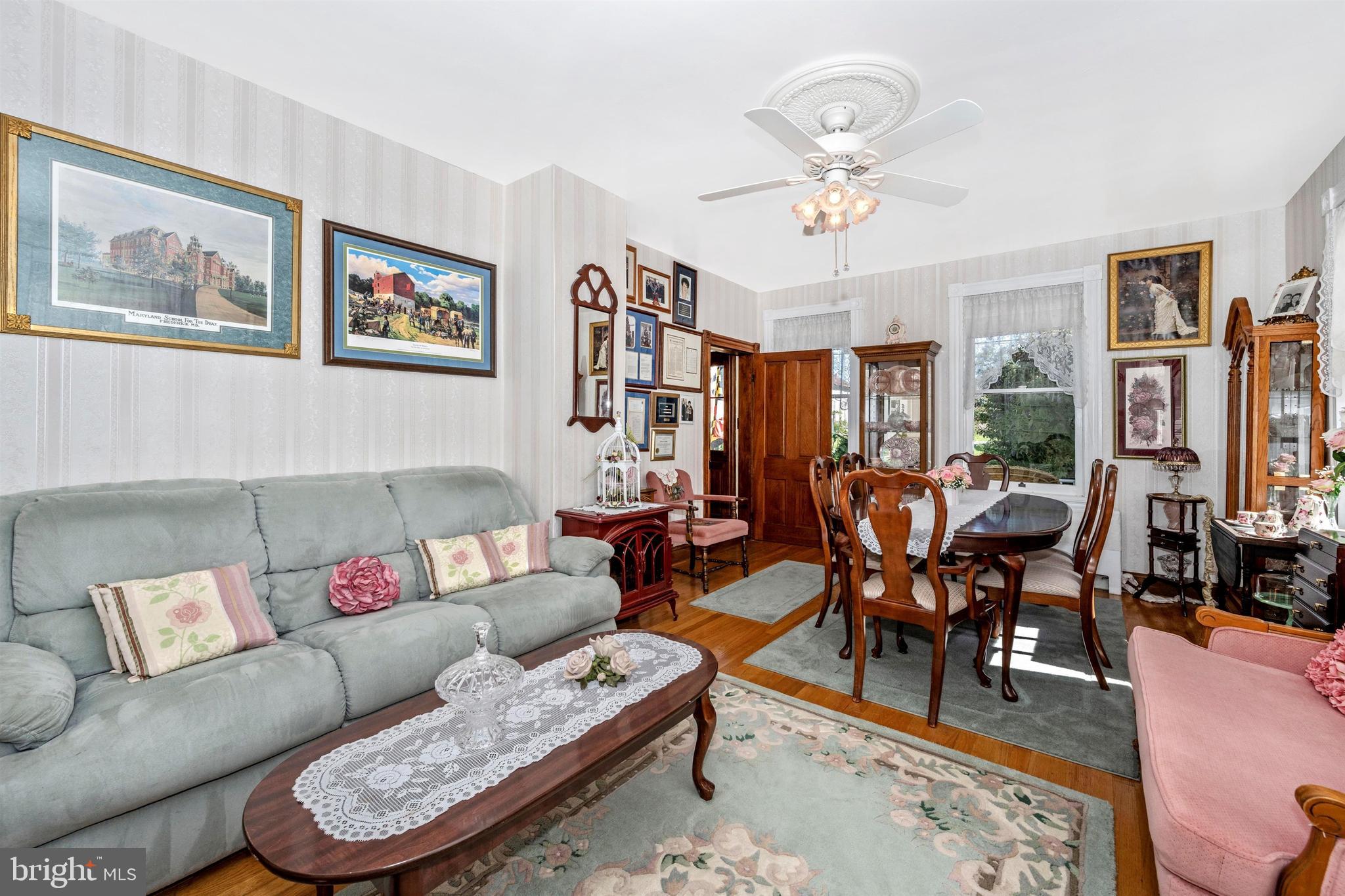 7814 Rocky Springs Road Frederick, MD 21702 - Photo 25 of 97 Second Living Room