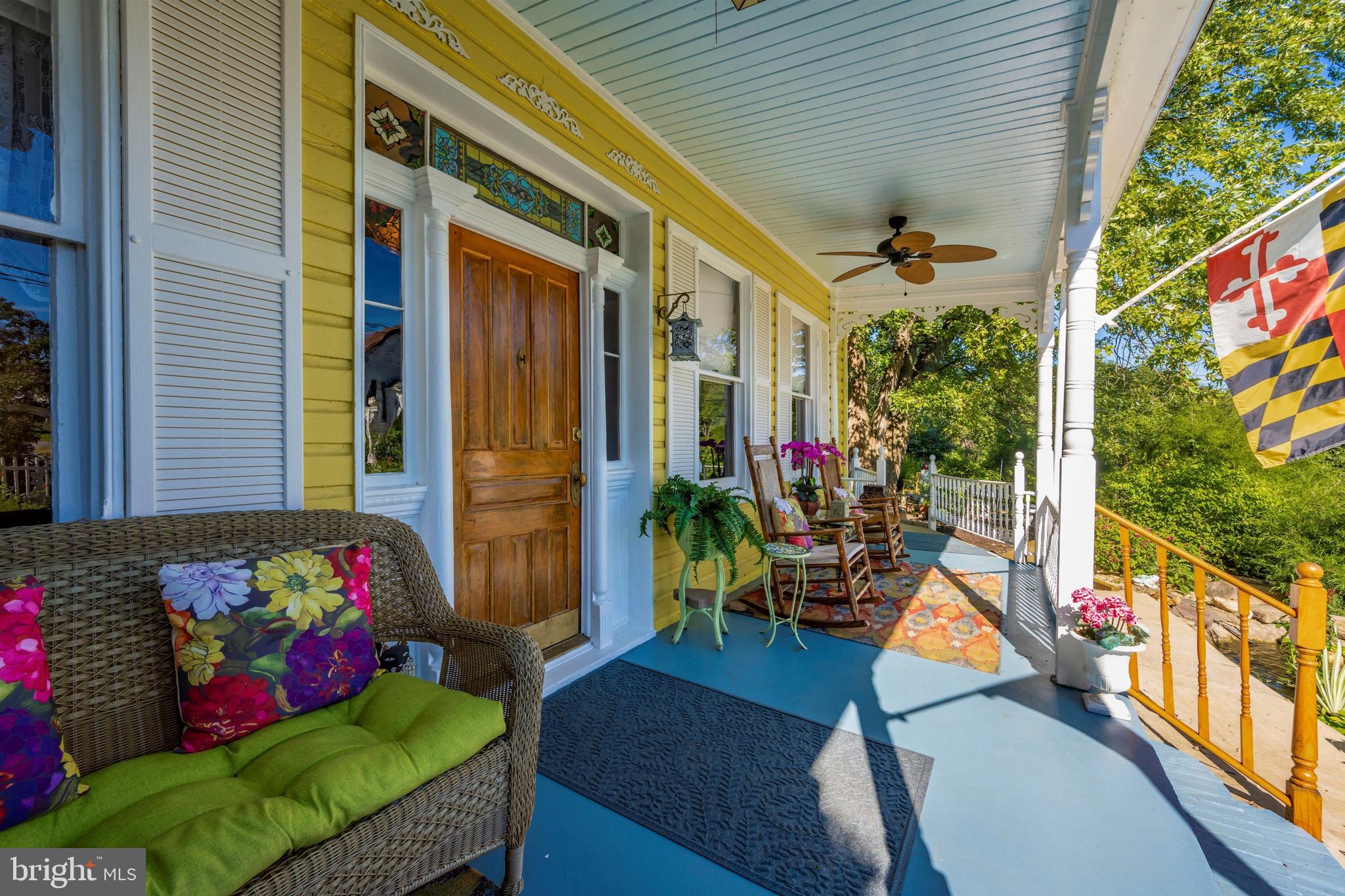 7814 Rocky Springs Road Frederick, MD 21702 - Photo 4 of 97 Welcoming Front Porch