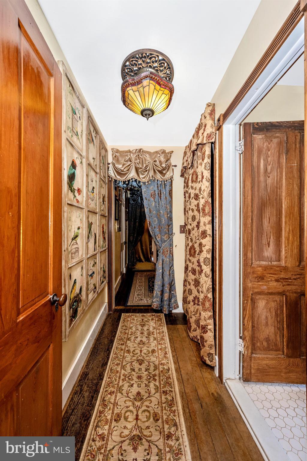 7814 Rocky Springs Road Frederick, MD 21702 - Photo 35 of 97 Upper Hallway 2