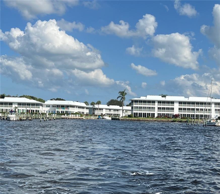 1866 Southwest Palm City Road, Unit 302 Stuart, FL 34994 - Photo 3 of 30