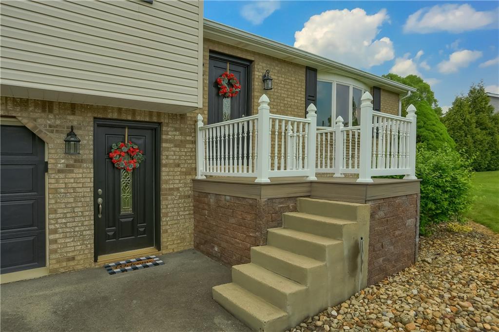 287 Holyoke Road Butler, PA 16001 - Photo 2 of 35 a front view of a house with entryway