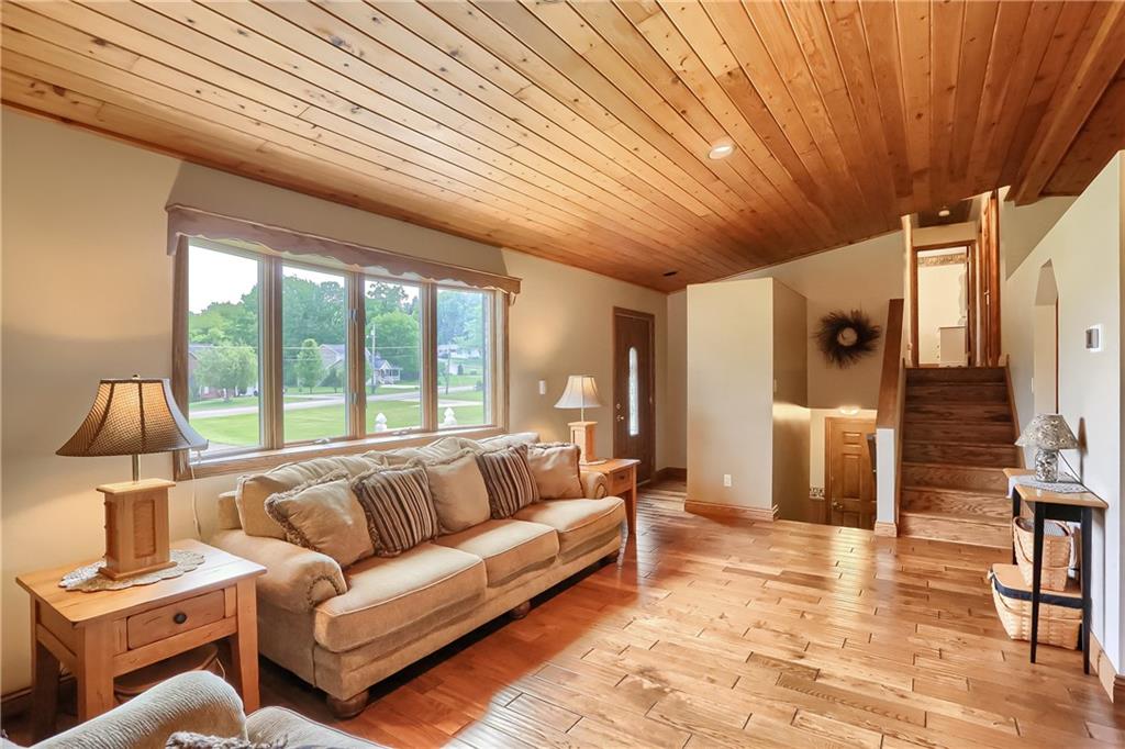 287 Holyoke Road Butler, PA 16001 - Photo 6 of 35 a living room with furniture and a large window
