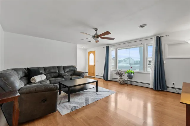 $339,900 | 19924 Hillgate Road, Mokena, IL 60448