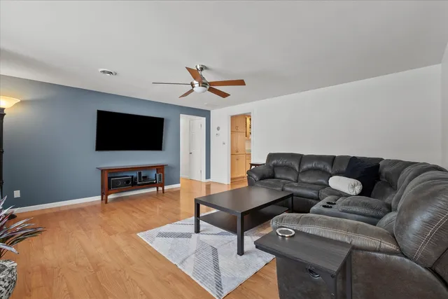 $339,900 | 19924 Hillgate Road, Mokena, IL 60448