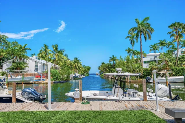 a view of outdoor space yard and patio