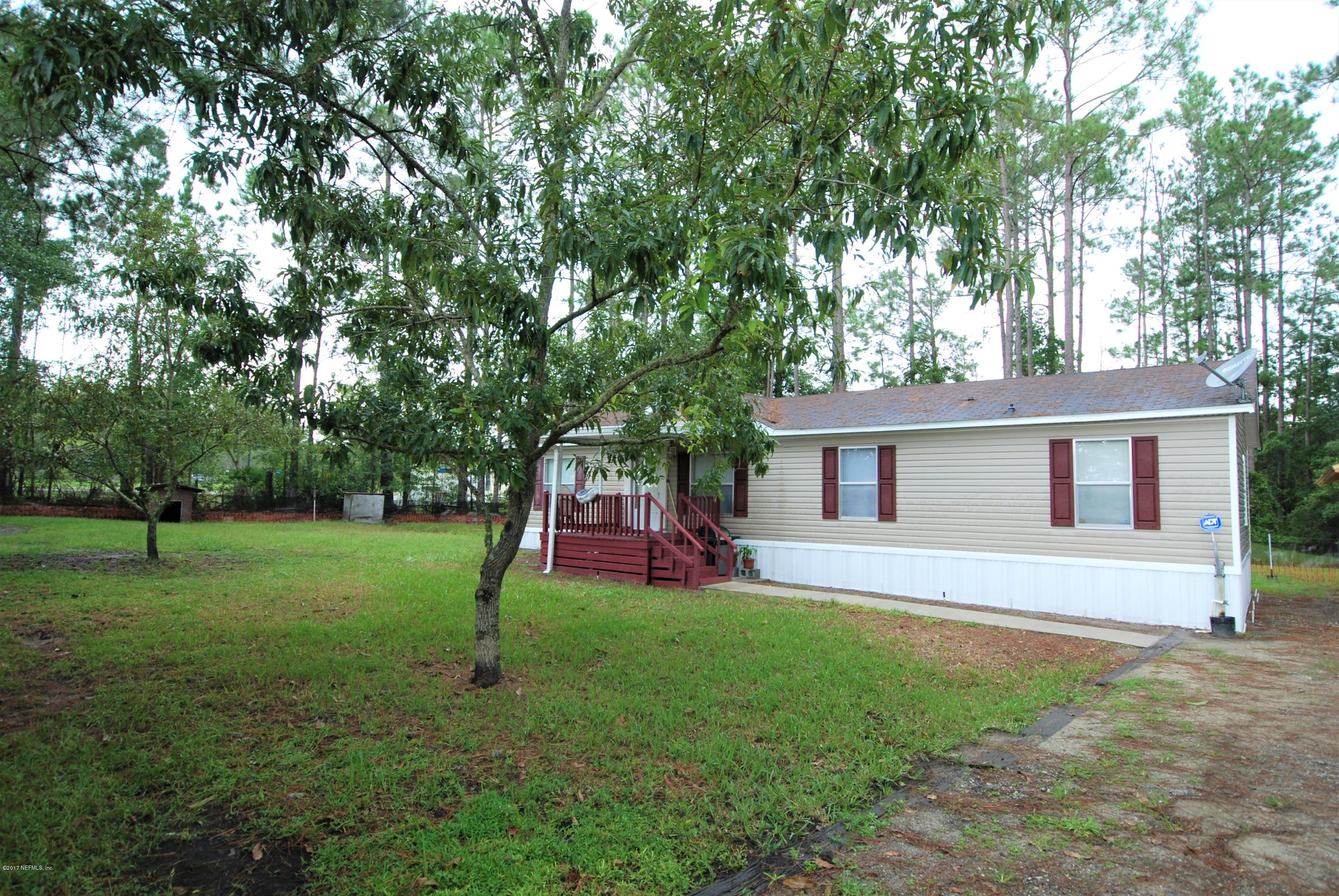 43051 Larsen Road Callahan, FL 32011 - Photo 25 of 32 Front Yard