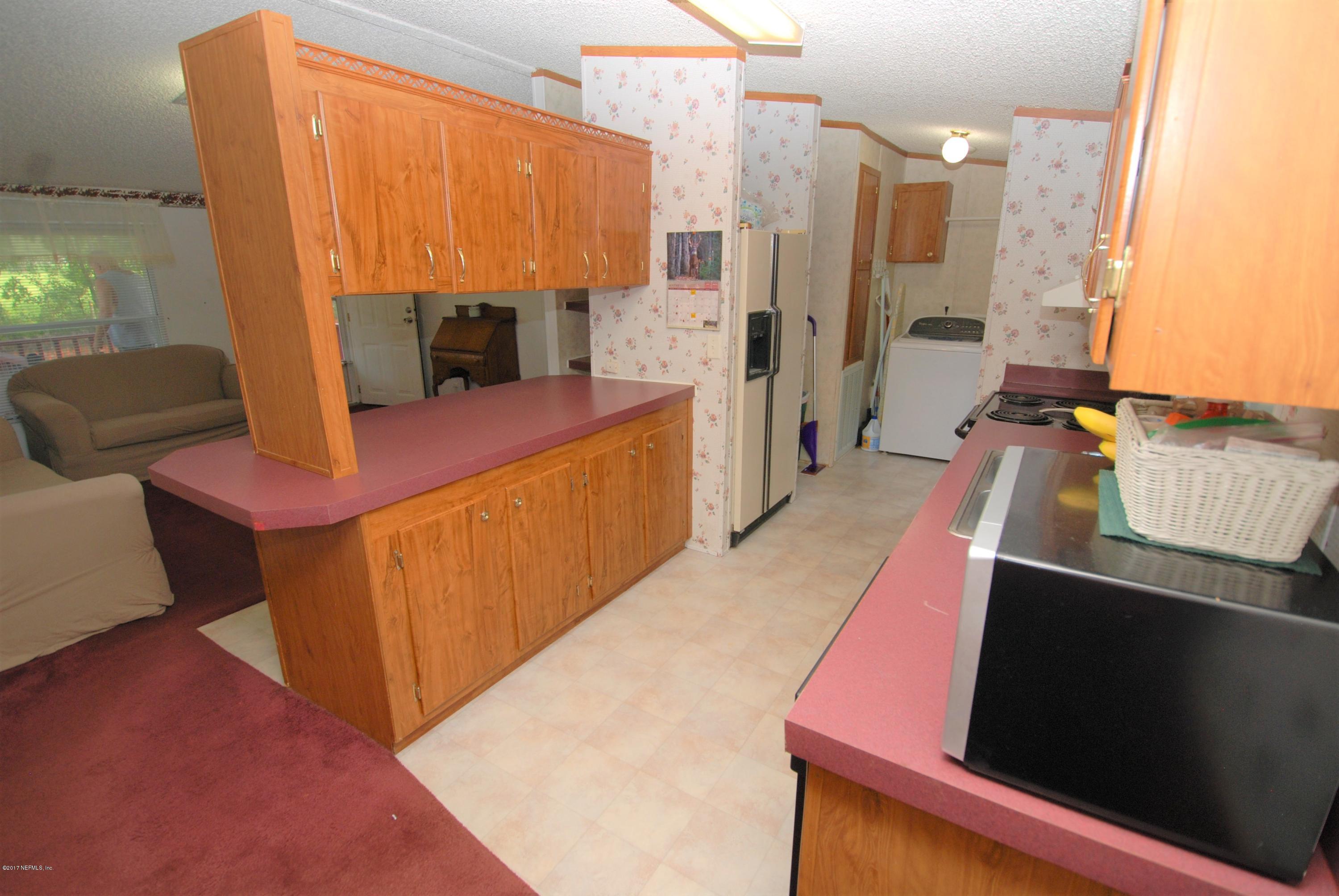 43051 Larsen Road Callahan, FL 32011 - Photo 10 of 32 Kitchen & Storage