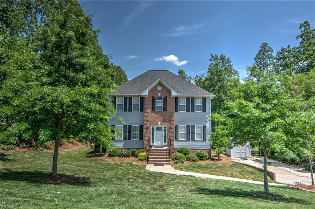 253 Ridge Drive Lexington, NC 27295 - Photo 2 of 27 Great privacy!