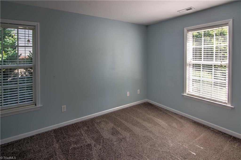253 Ridge Drive Lexington, NC 27295 - Photo 22 of 27 Third bedroom.