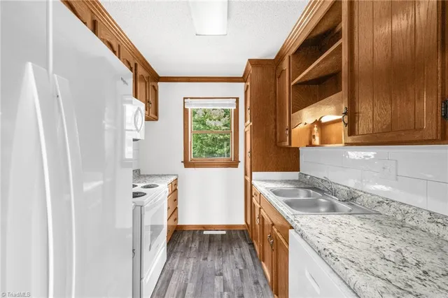 $1,350 | 612 Sunset Avenue, Unit 6, Asheboro, NC 27203